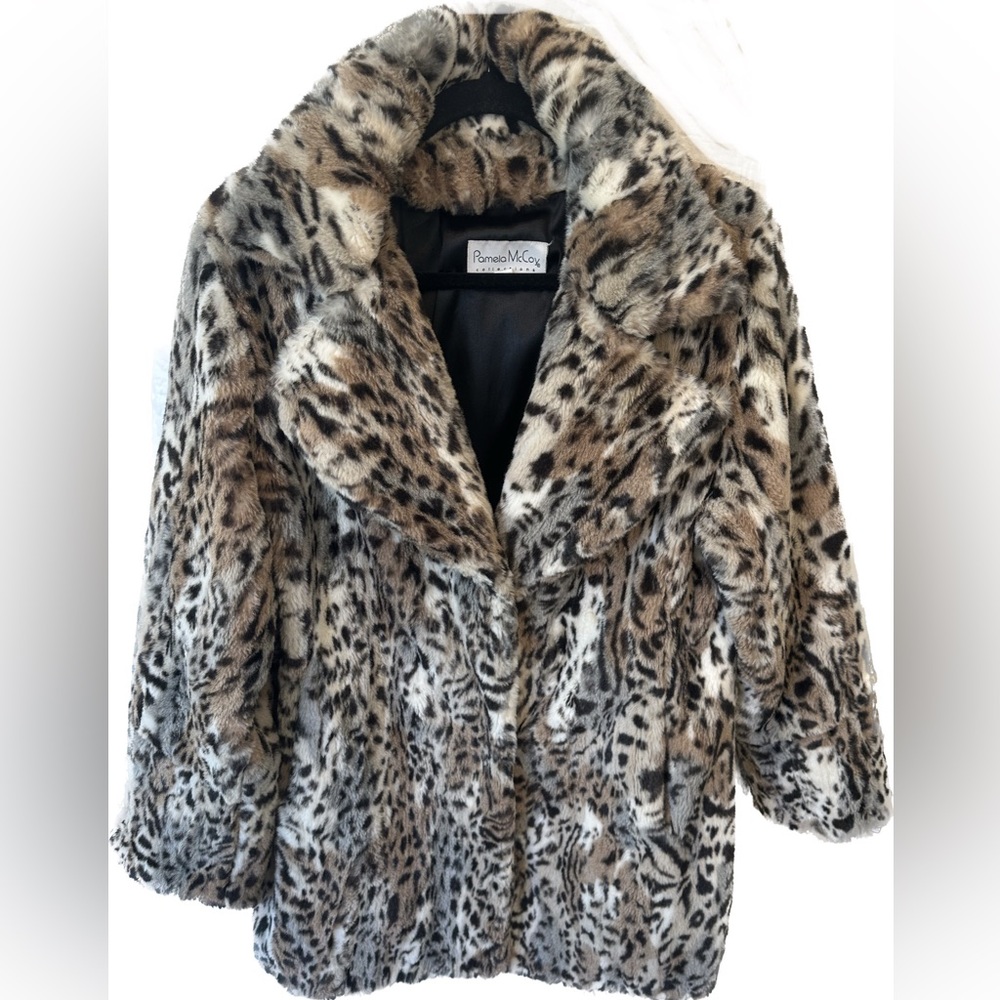 Pamela McCoy Animal Print Knee Length. Faux Fur. EUC. Sz S